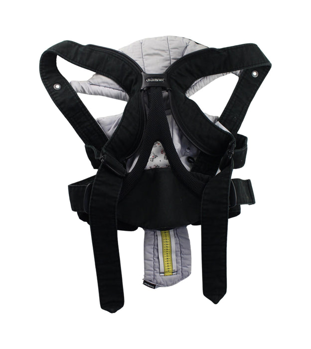 A Black Baby Carriers from BabyBjorn in size 0-3M for neutral. (Back View)