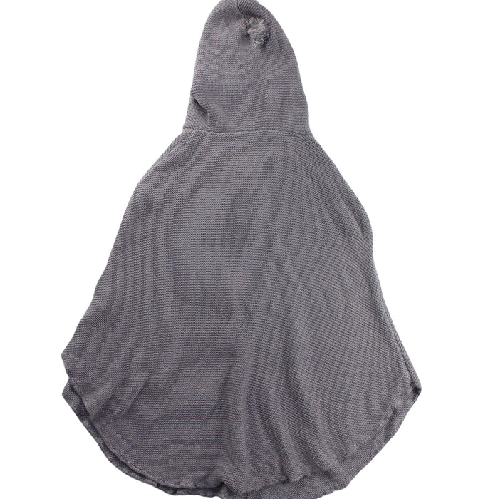 A Grey Capes & Ponchos from Chateau de Sable in size 4T for neutral. (Back View)