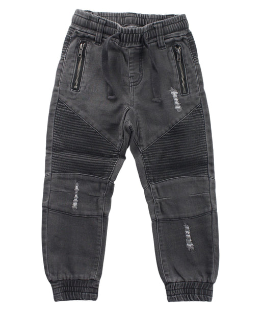 A Grey Casual Pants from Seed in size 2T for boy. (Front View)