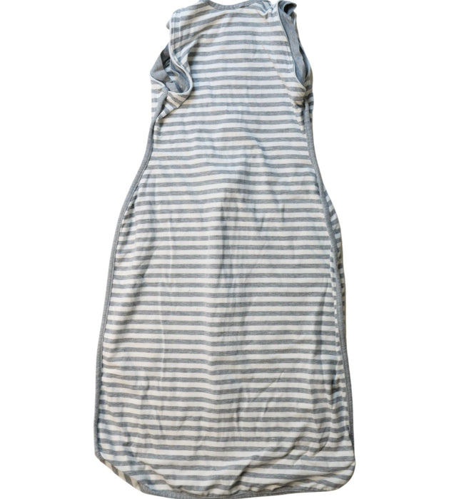 A Grey Sleepsacs from Love To Dream in size O/S for neutral. (Back View)