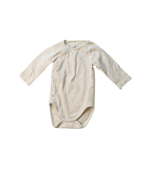A White Long Sleeve Bodysuits from Petit Bateau in size 0-3M for neutral. (Front View)