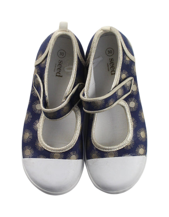 A Blue Flats from Seed in size 6T for girl. (Back View)