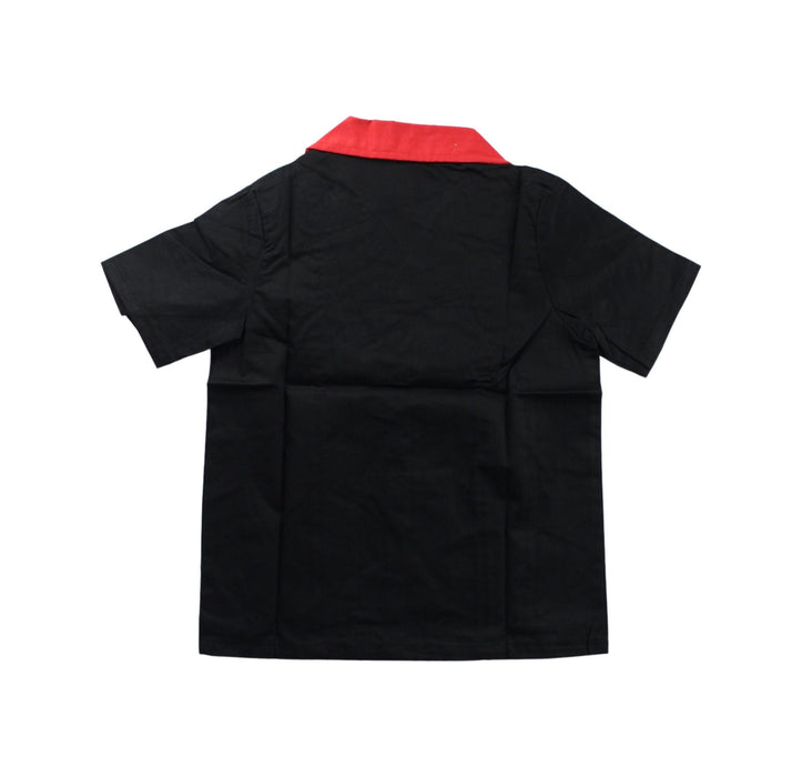 A Black Short Sleeve Shirts from Knuckleheads in size 4T for boy. (Back View)