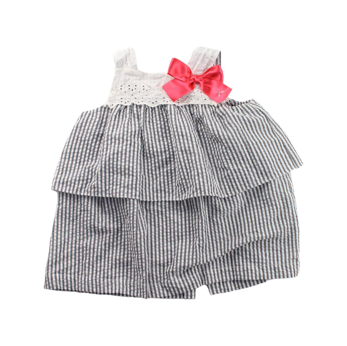 A Grey Sleeveless Dresses from Nanos in size 2T for girl. (Front View)