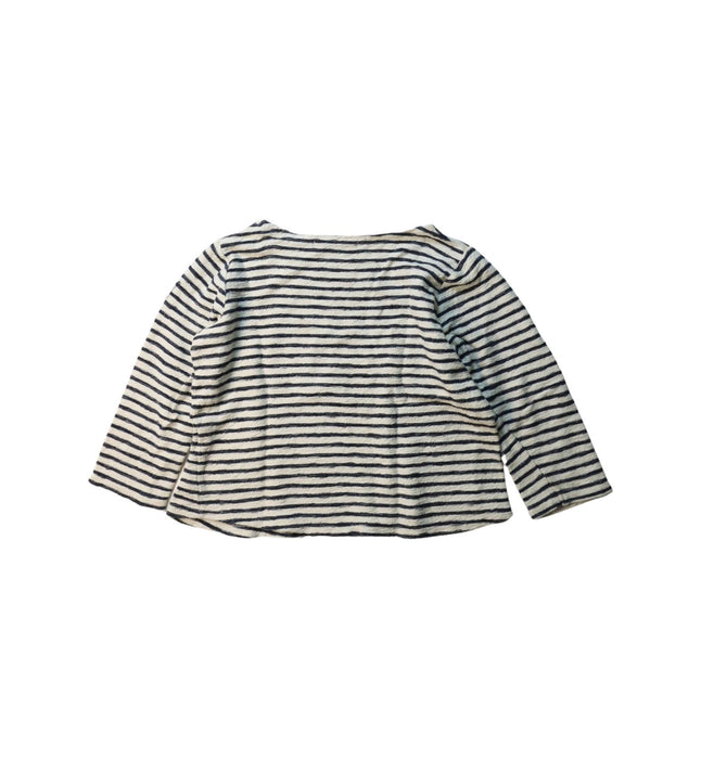 A Black Long Sleeve T Shirts from Bonpoint in size 4T for girl. (Back View)