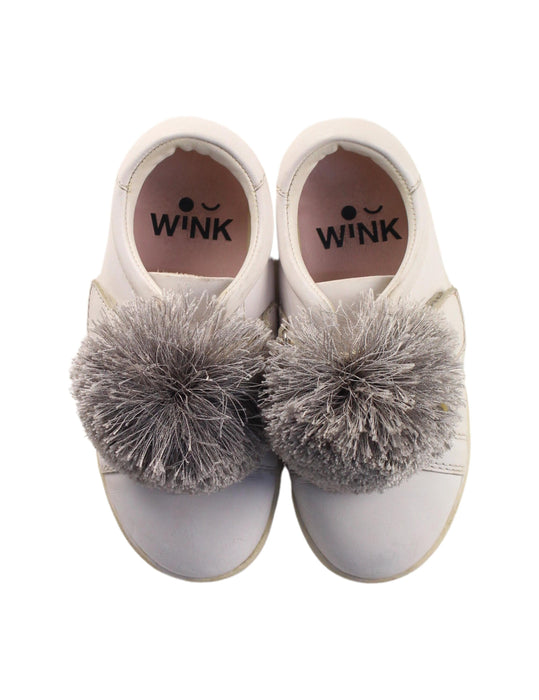 A White Sneakers from WiNK in size 5T for girl. (Back View)
