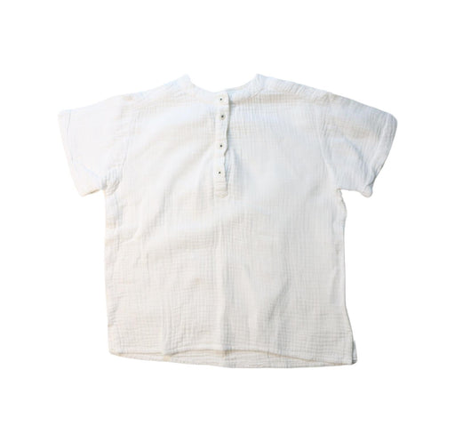 A White Short Sleeve Tops from Kidsagogo in size 4T for girl. (Front View)