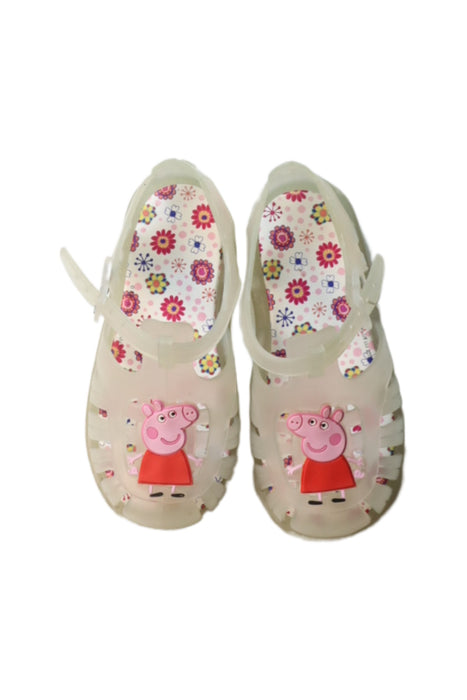 A Multicolour Sandals from Igor in size 4T for girl. (Back View)