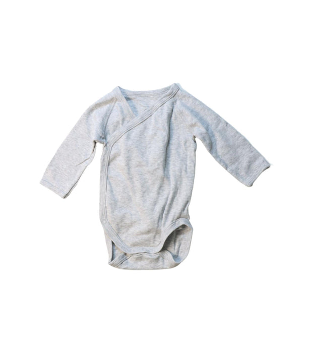 A Grey Long Sleeve Bodysuits from Petit Bateau in size 0-3M for neutral. (Front View)