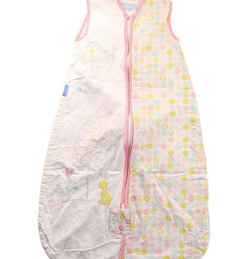 A White Sleepsacs from The Gro Company in size 6-12M for girl. (Front View)