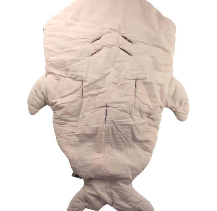 A White Sleepsacs from BabyBites in size O/S for neutral. (Back View)