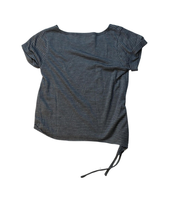 A Multicolour Short Sleeve Tops from Gingersnaps in size 6T for girl. (Back View)