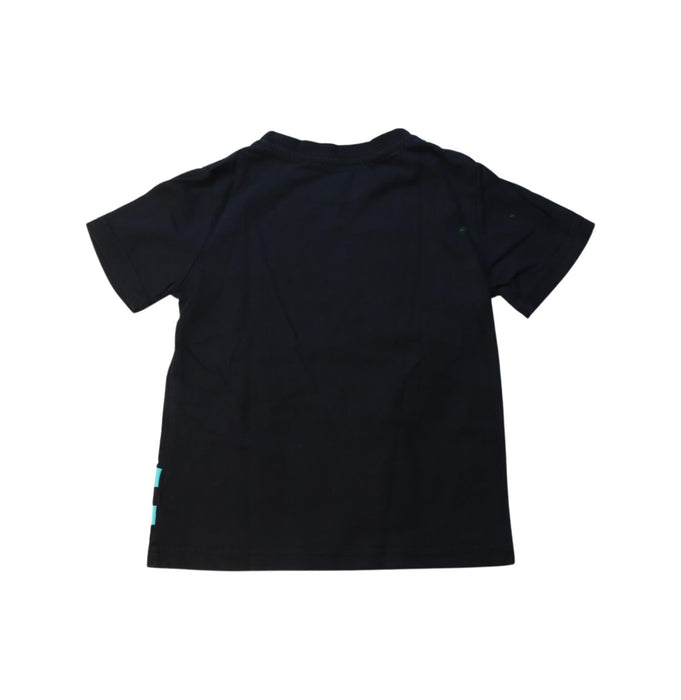 A Multicolour Short Sleeve T Shirts from True Religion in size 5T for boy. (Back View)