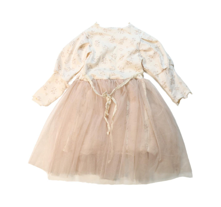 A Ivory Long Sleeve Dresses from Aosta in size 3T for girl. (Back View)