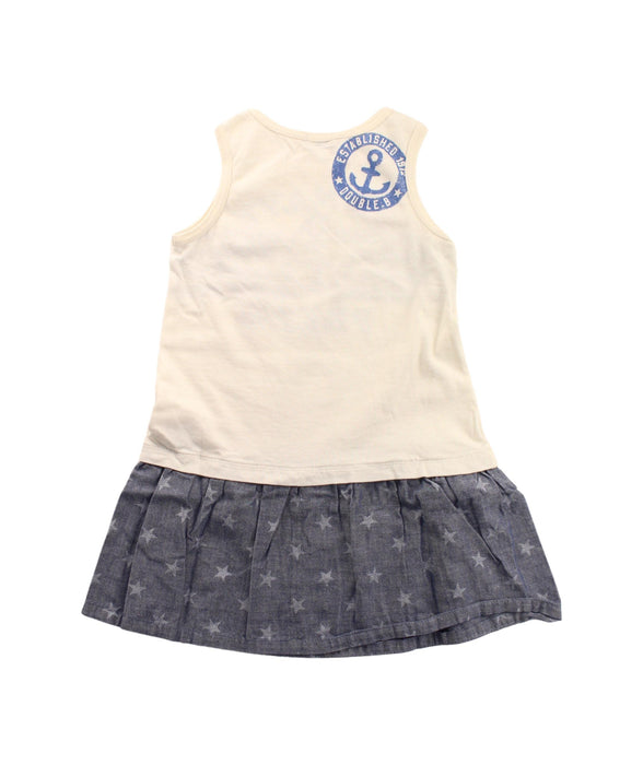 A White Sleeveless Dresses from Miki House in size 4T for girl. (Back View)