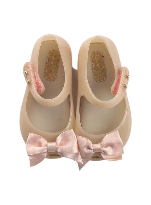 A Beige Flats from Mini Melissa in size 12-18M for girl. (Back View)