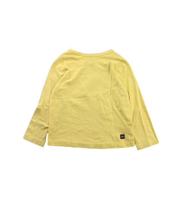 A Yellow Long Sleeve T Shirts from Tea in size 18-24M for boy. (Back View)