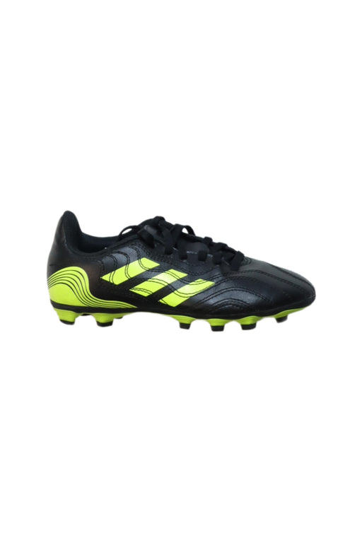 A Green Cleats/Soccer Shoes from Adidas in size 7Y for neutral. (Front View)