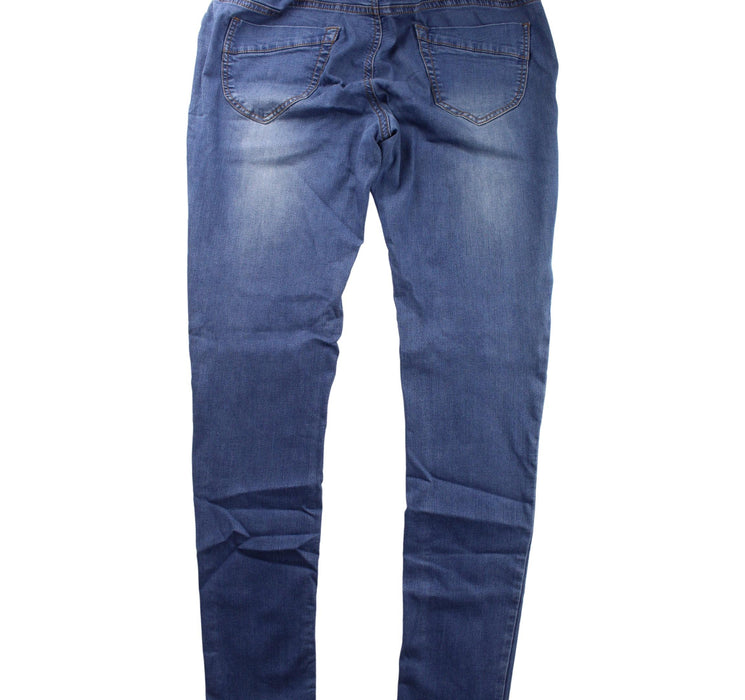 A Blue Jeans from 010 Maternity in size M for maternity. (Back View)