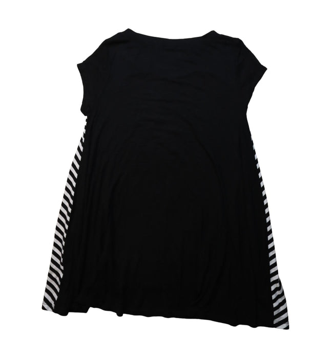 A Black Short Sleeve Dresses from Olian in size XS for maternity. (Back View)