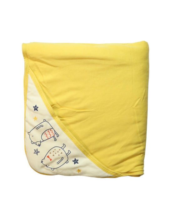 A Multicolour Blankets from Mides in size O/S for neutral. (Front View)