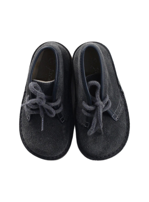 A Grey Casual Boots from Jacadi in size 12-18M for boy. (Back View)