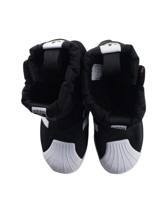 A Black Sneakers from Adidas in size 6T for boy. (Back View)