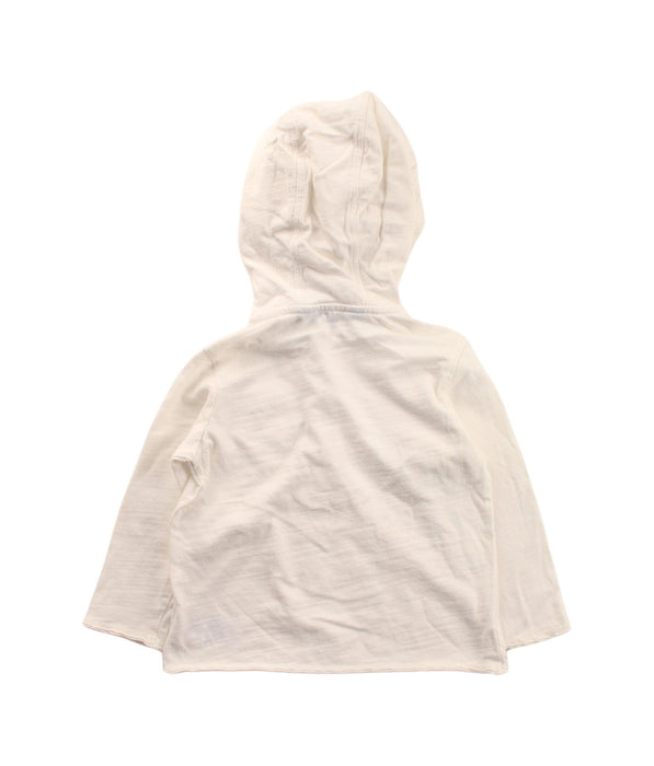 A White Buttoned Sweatshirts from Polo Ralph Lauren in size 6-12M for boy. (Back View)