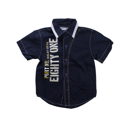 A Blue Short Sleeve Shirts from Guess in size 3T for boy. (Front View)