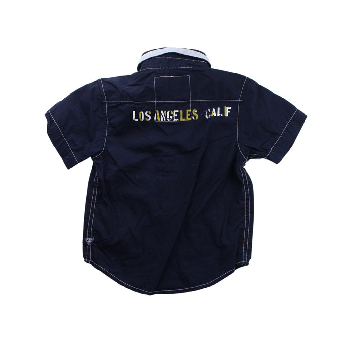 A Blue Short Sleeve Shirts from Guess in size 3T for boy. (Back View)