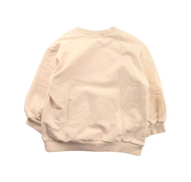 A Beige Crewneck Sweatshirts from Naomi Wear in size 2T for girl. (Back View)