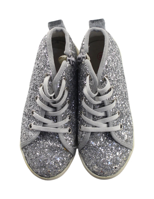 A Silver Sneakers from Seed in size 5T for girl. (Back View)