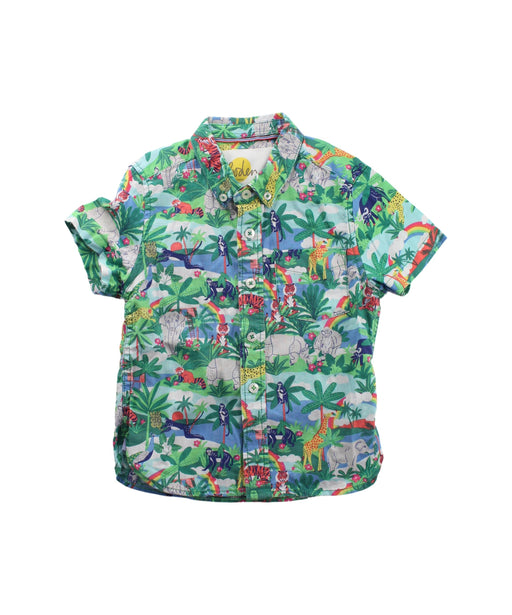 A Green Short Sleeve Shirts from Boden in size 3T for boy. (Front View)