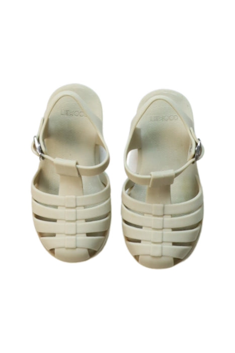 A Ivory Sandals from Liewood in size 3T for girl. (Back View)