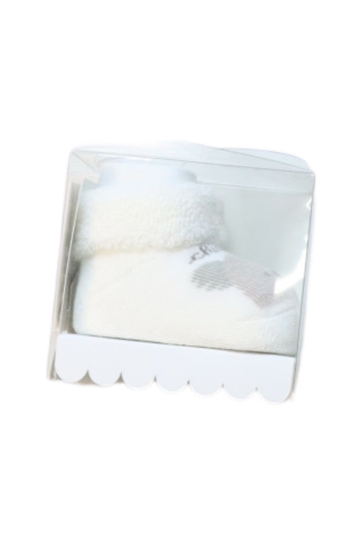 A White Booties from Chicco in size 0-3M for neutral. (Front View)