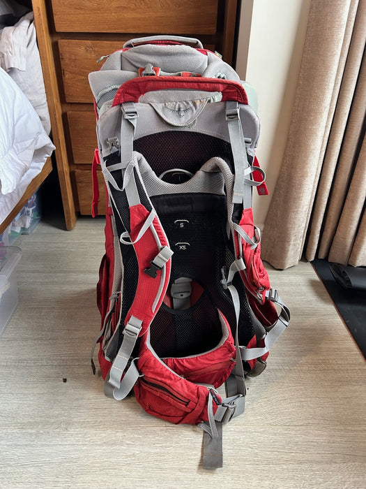 A Red Other Sports Gear from Osprey in size 6-12M for neutral. 