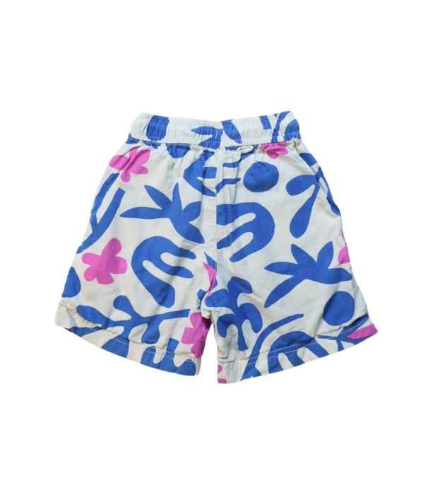 A Multicolour Shorts from Hanna Andersson in size 5T for girl. (Back View)