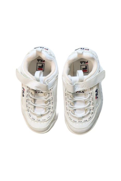 A White Sneakers from Fila in size 5T for neutral. (Back View)