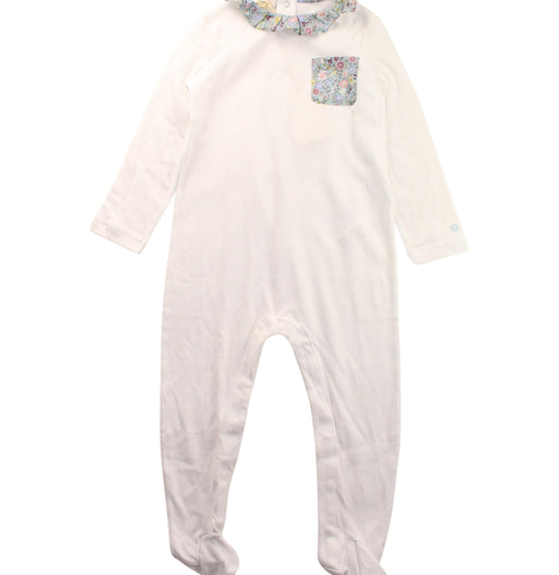 A White Beanies from Gucci in size 18-24M for girl. (Front View)