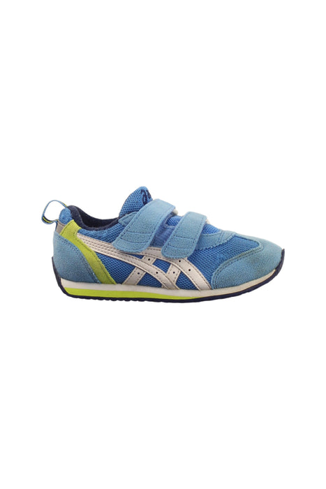A Blue Sneakers from ASICS in size 4T for boy. (Front View)