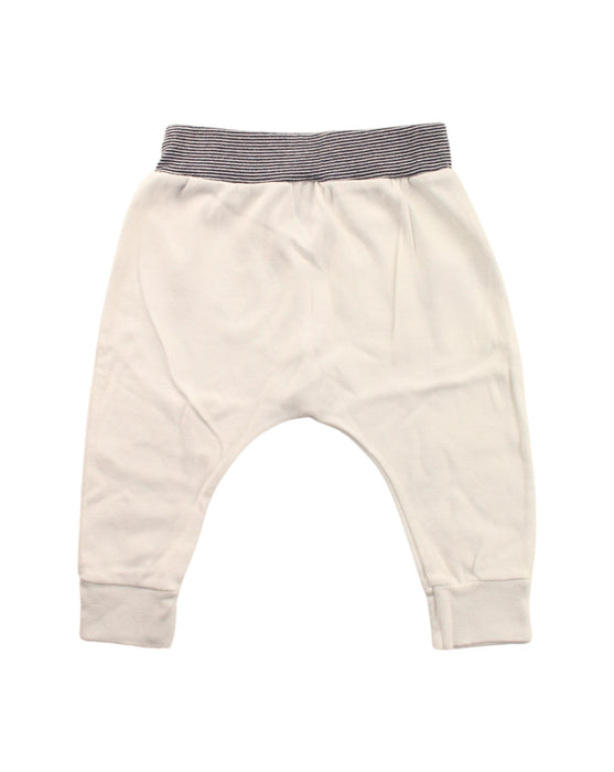 A White Sweatpants from Petit Bateau in size 3-6M for neutral. (Front View)