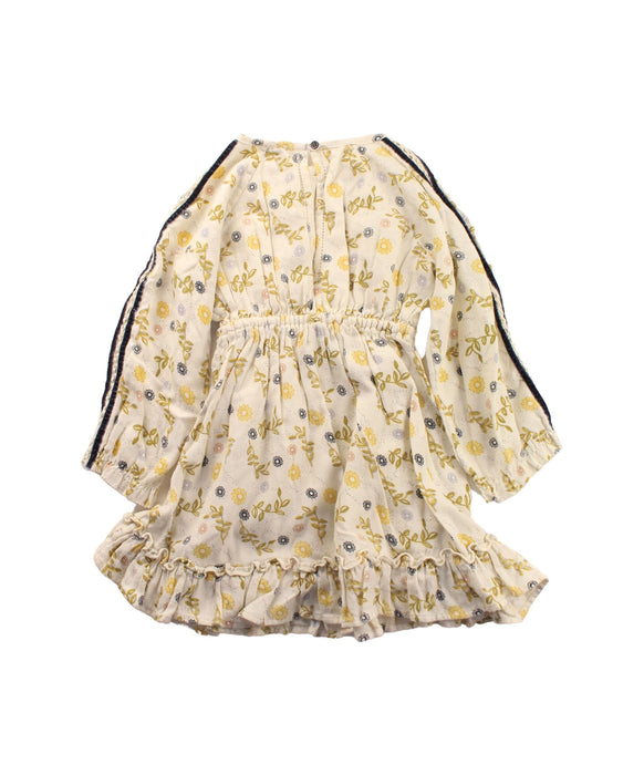 A White Long Sleeve Dresses from Velveteen in size 3T for girl. (Back View)