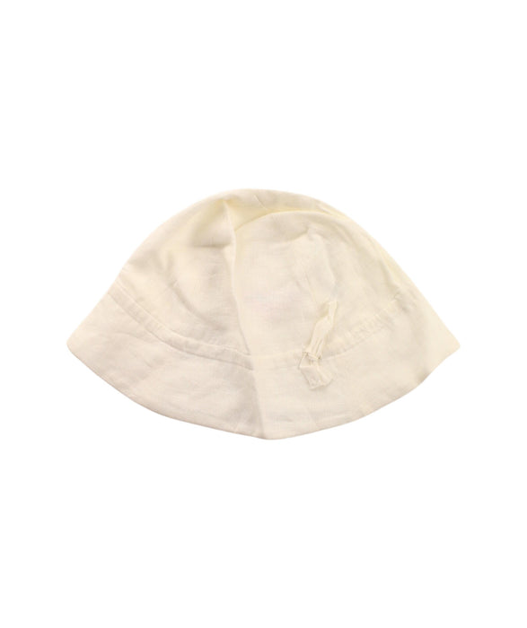 A White Sun Hats from Bonpoint in size O/S for girl. (Front View)