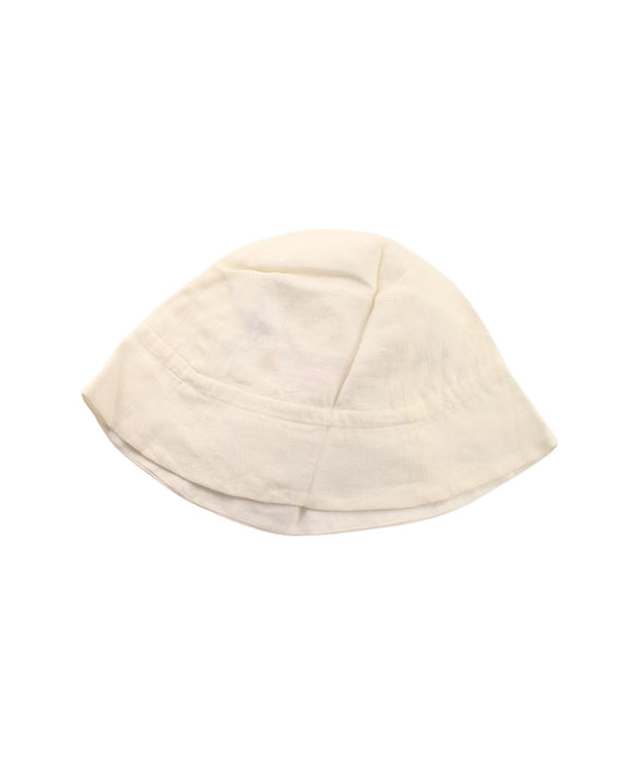 A White Sun Hats from Bonpoint in size O/S for girl. (Back View)