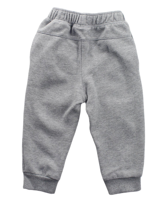 A Grey Sweatpants from Nike in size 12-18M for boy. (Back View)