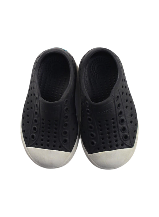A Black Aqua Shoes from Native Shoes in size 12-18M for boy. (Back View)