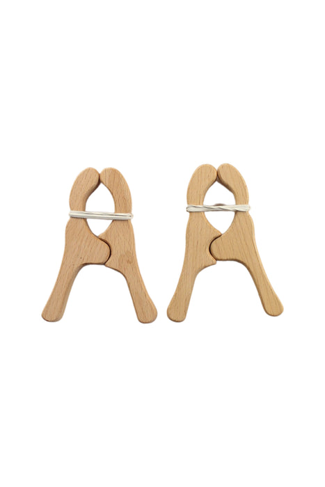 A Beige Wooden Toys from Montessori in size O/S for neutral. (Back View)