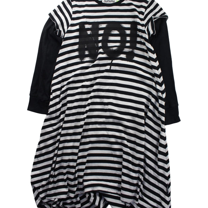A Black Long Sleeve Dresses from Nununu in size 6T for girl. (Front View)
