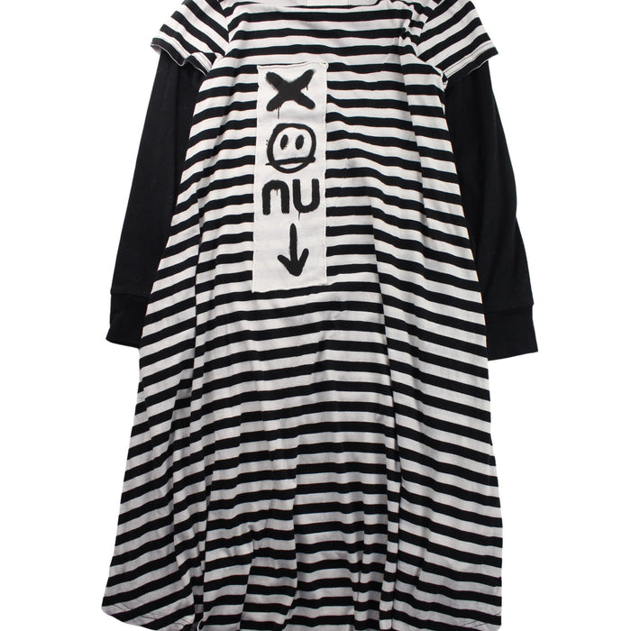 A Black Long Sleeve Dresses from Nununu in size 6T for girl. (Back View)