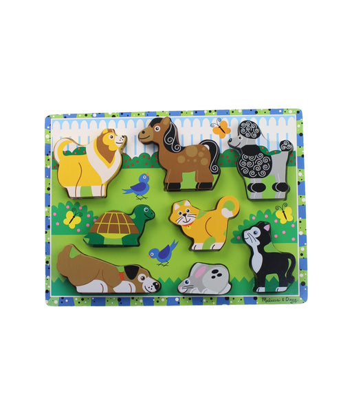 A Green Board Games & Puzzles from Melissa & Doug in size O/S for neutral. (Front View)